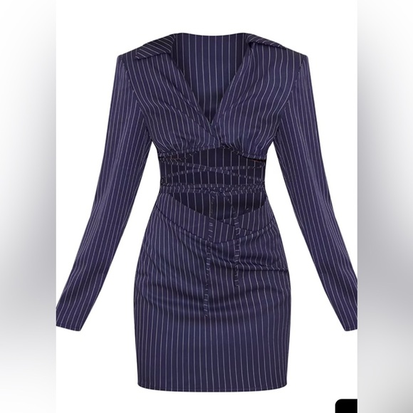 Pretty Little Thing Navy Pinstripe Strap Detail V Waist‎ Blazer Dress Sz 10 - Picture 1 of 16
